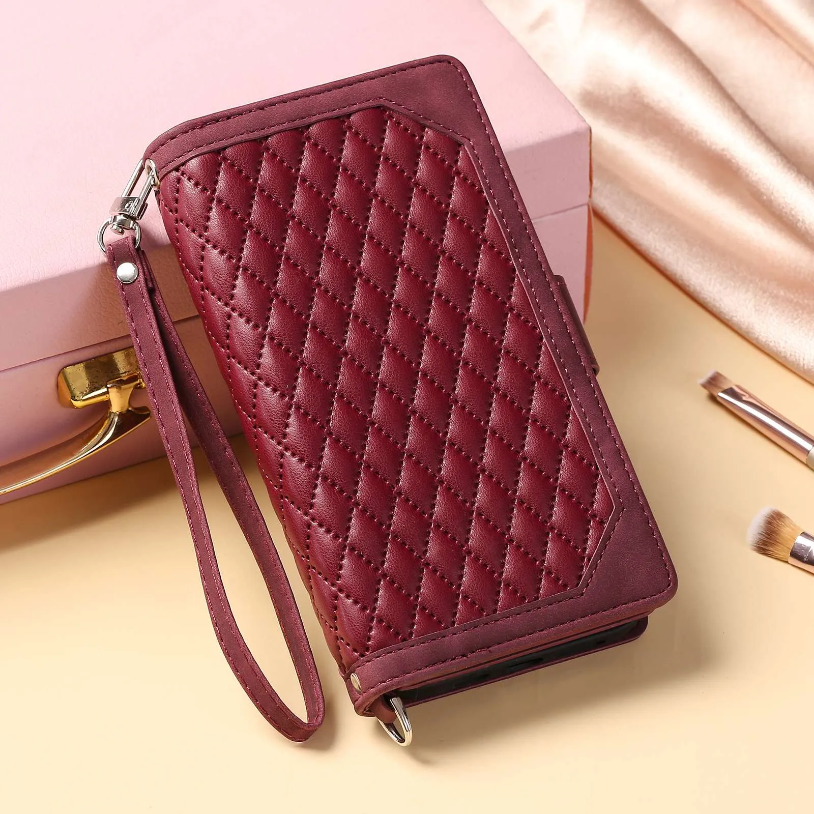 005 Style for Samsung Galaxy S22 5G Stylish Rhombus Texture PU Leather Phone Cover Zipper Pocket Card Cash Holder Shockproof Shell with Wrist Strap