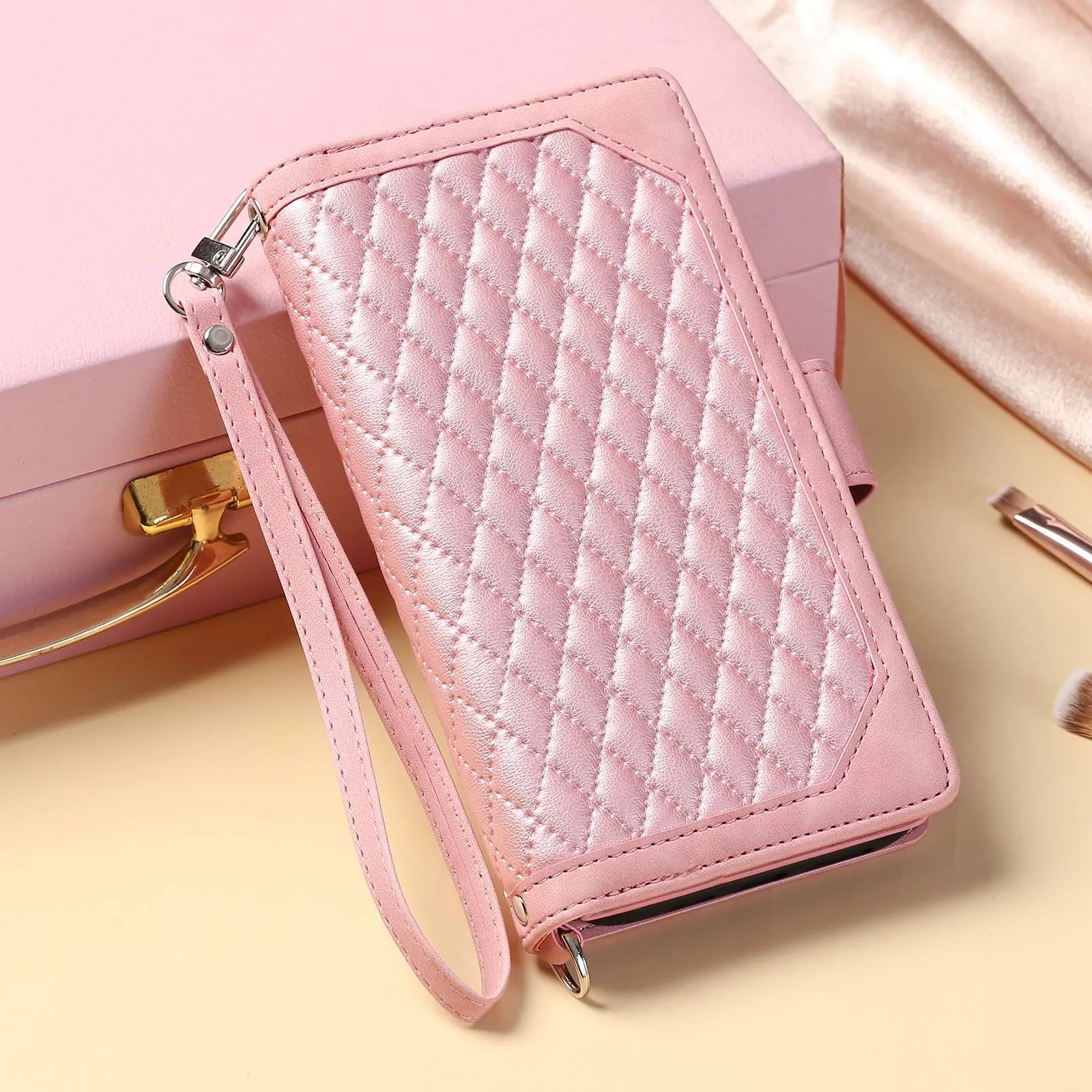 005 Style for Samsung Galaxy S22 5G Stylish Rhombus Texture PU Leather Phone Cover Zipper Pocket Card Cash Holder Shockproof Shell with Wrist Strap