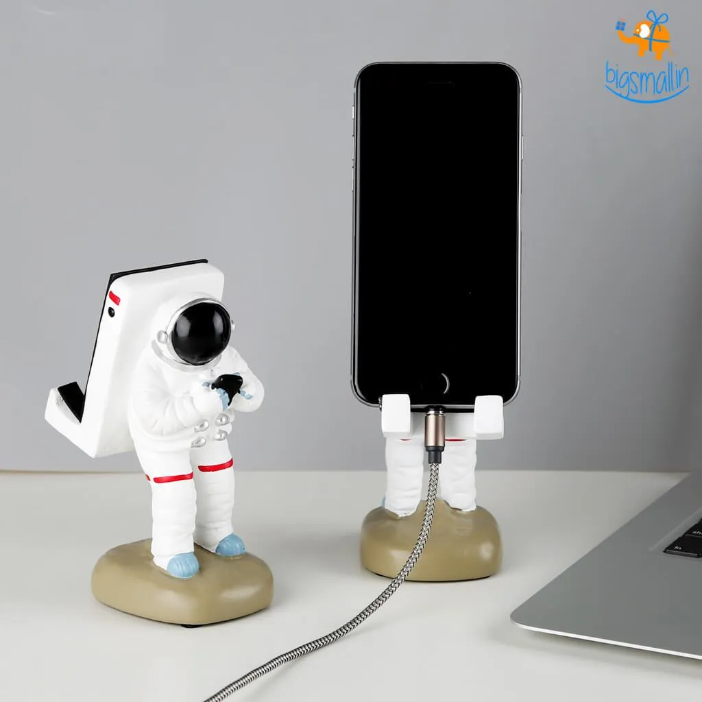 Astronaut Mobile Stand