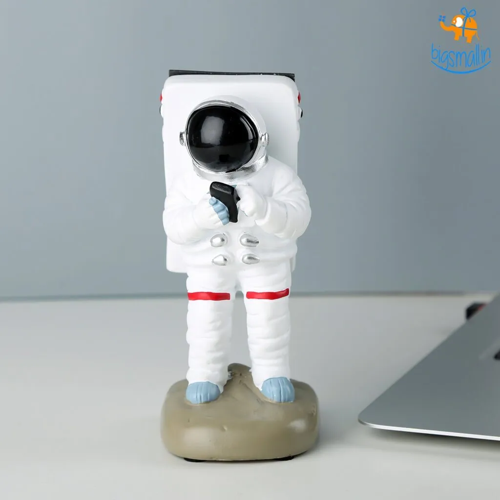 Astronaut Mobile Stand