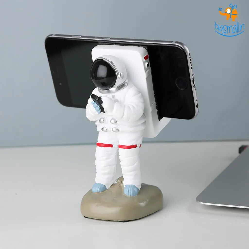 Astronaut Mobile Stand