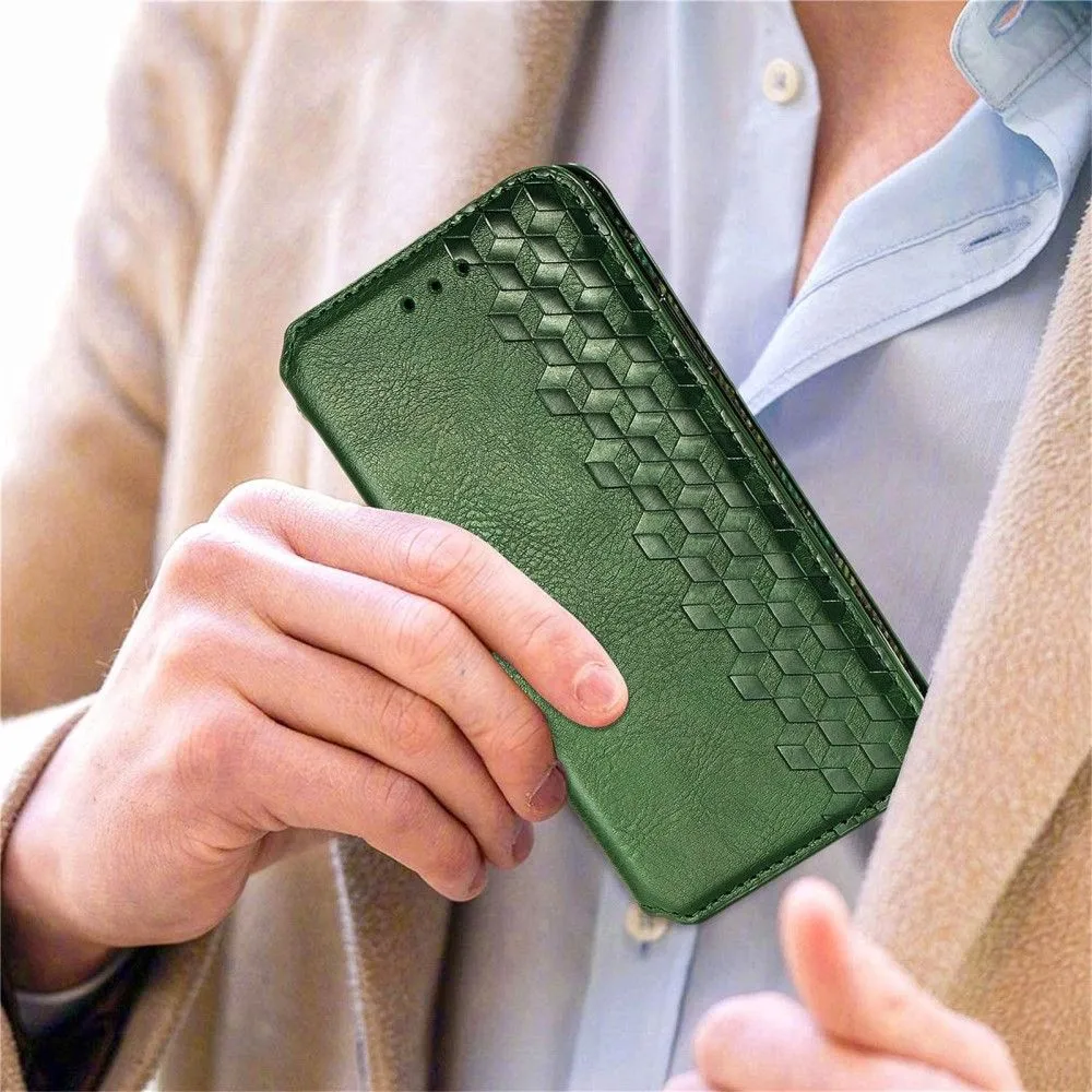 Leather case with a stylish rhombus imprint for Xiaomi 12 Pro - Green