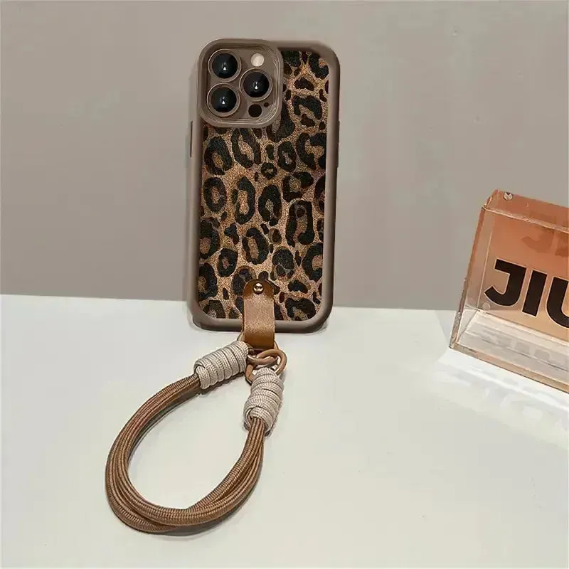 Retro Leopard Print Phone Case (For iPhones)