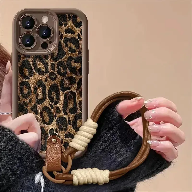 Retro Leopard Print Phone Case (For iPhones)